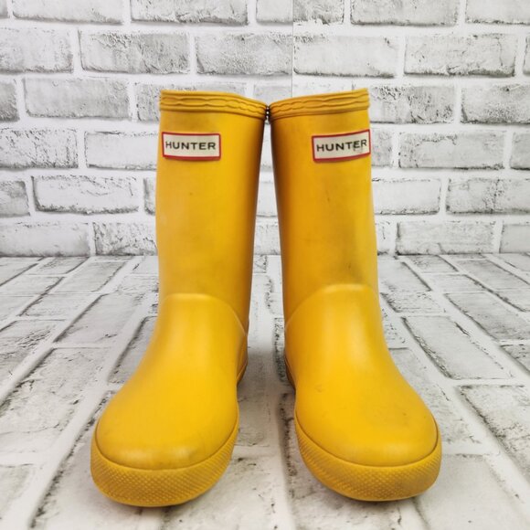 Hunter Original First Classic Youth 10 Boys / 11 Girls Yellow Pull-On Rain Boots - Picture 2 of 10